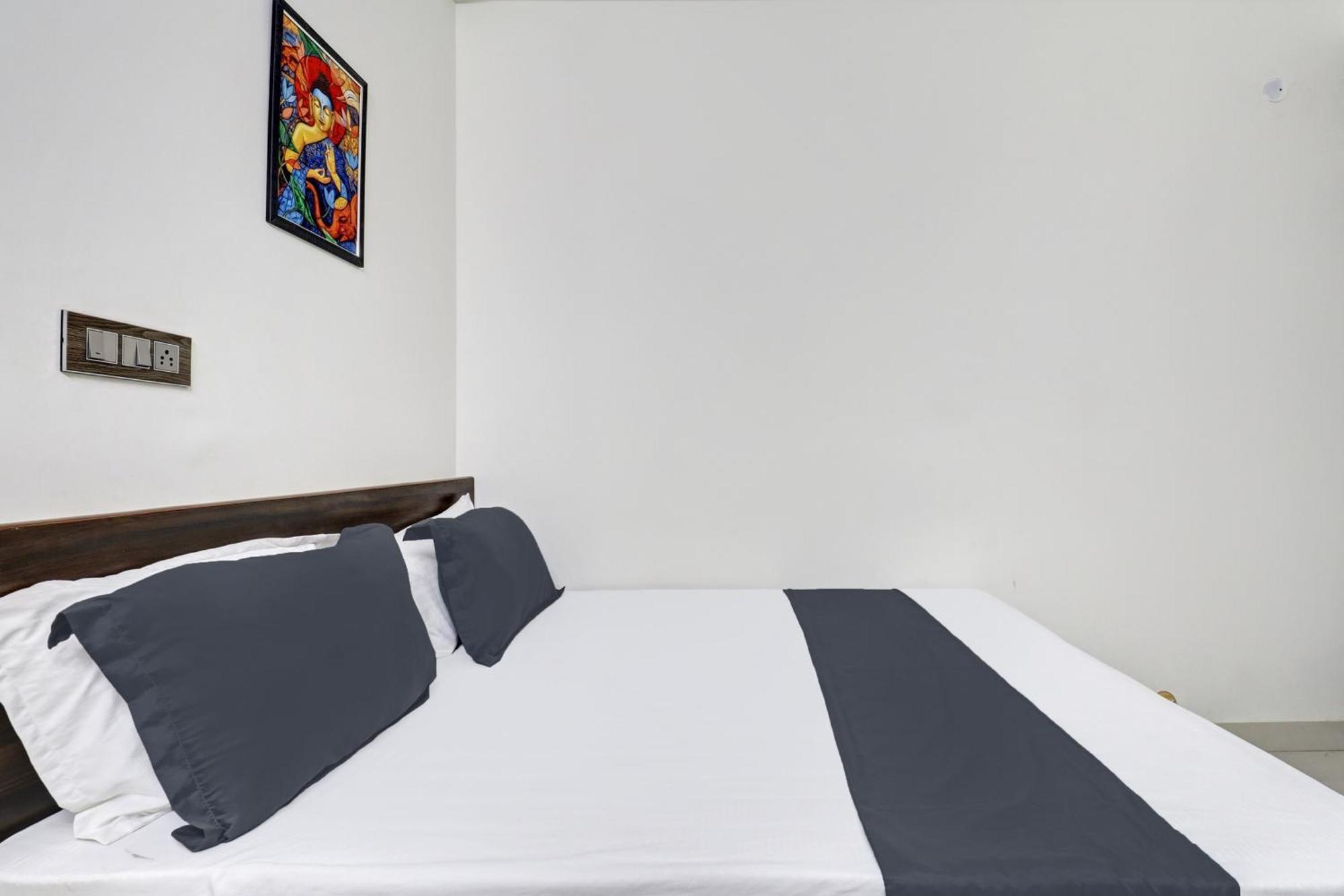 Hotel O J.K. Suites & Rooms Bangalore Eksteriør billede