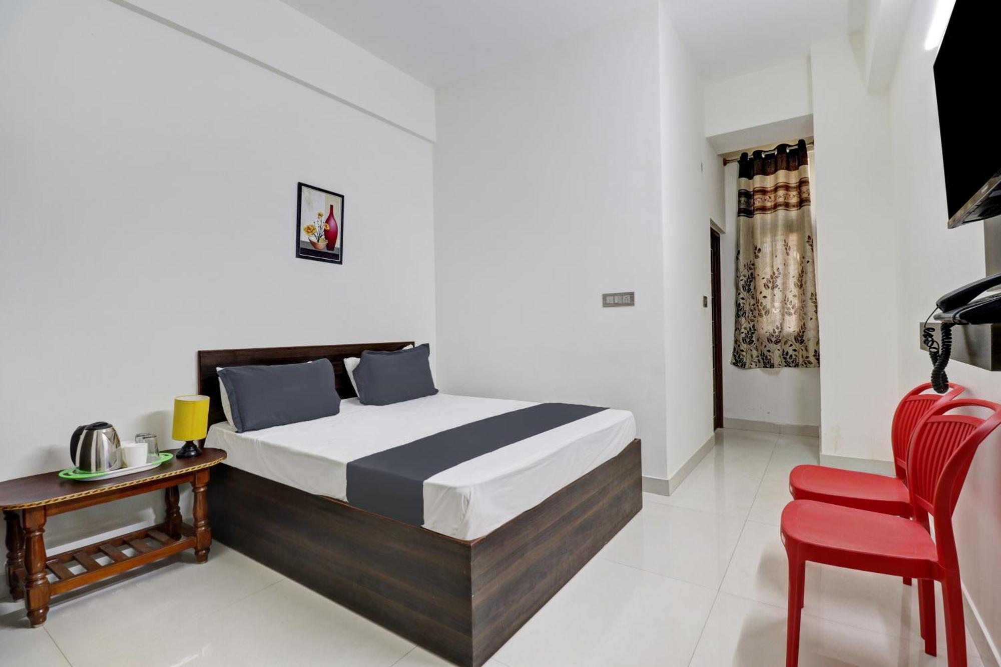 Hotel O J.K. Suites & Rooms Bangalore Eksteriør billede