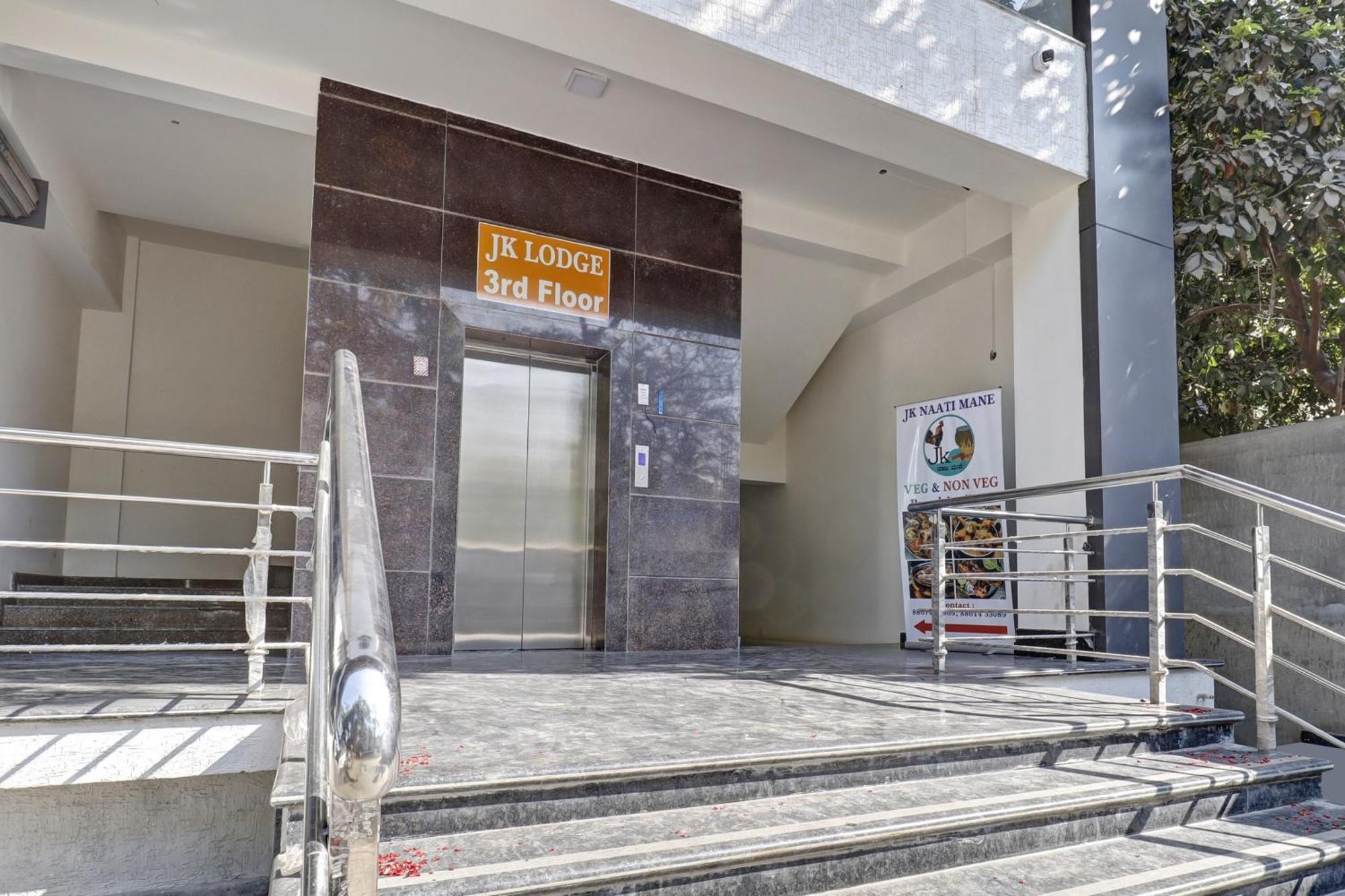 Hotel O J.K. Suites & Rooms Bangalore Eksteriør billede
